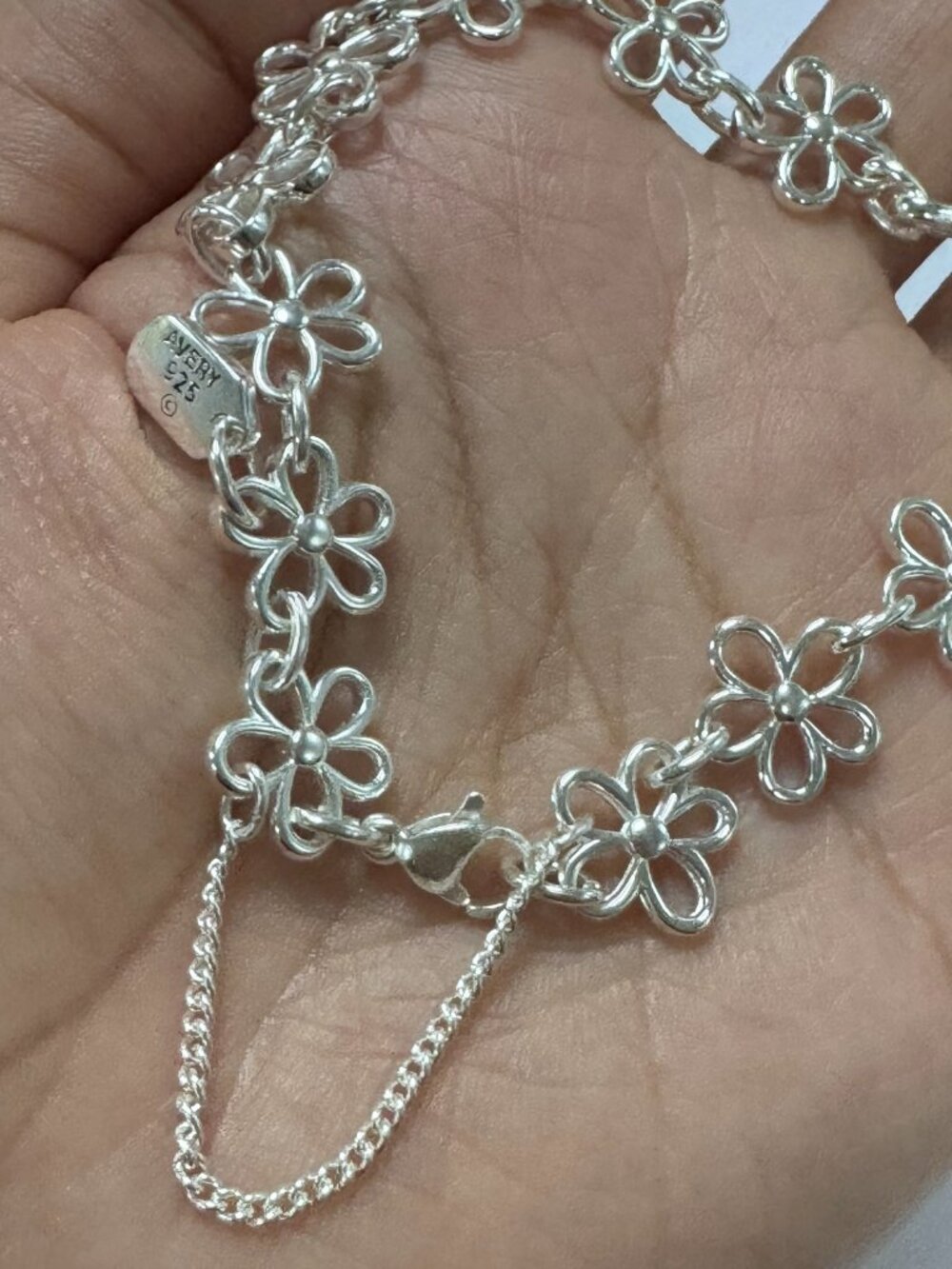 James Avery Daisy Charm Bracelet Charm birthday gift  Bracelet Medium 7.9inchs